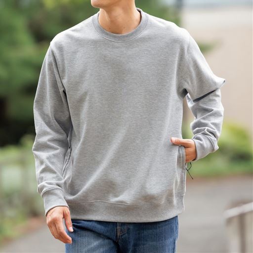 グレー