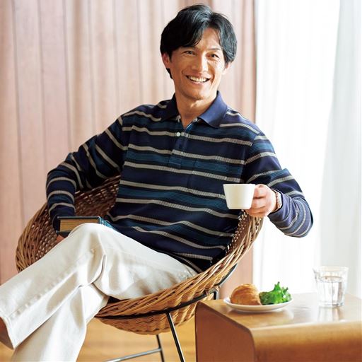 ダークネイビー コーディネート例