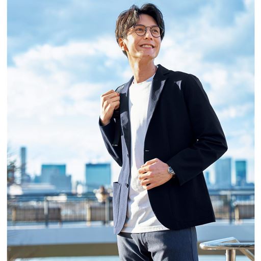 ネイビー