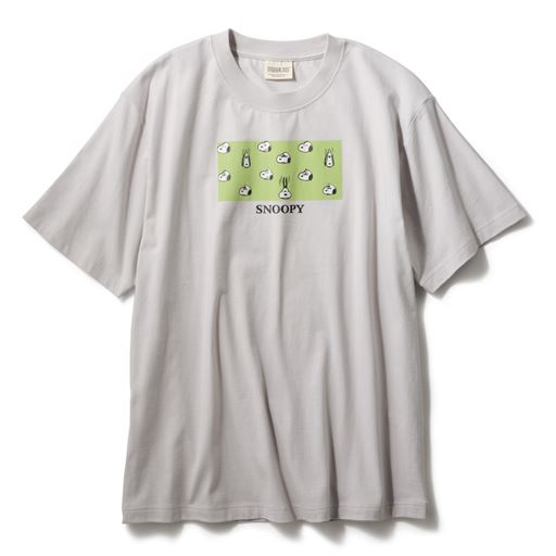 グレー
