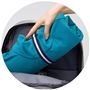 収納用ゴム付 コンパクトにくるっとまとめて、ゴムで留めれば、かさばらず持ち運びやすい!