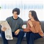 (左から)ネイビー、オレンジ コーディネート例