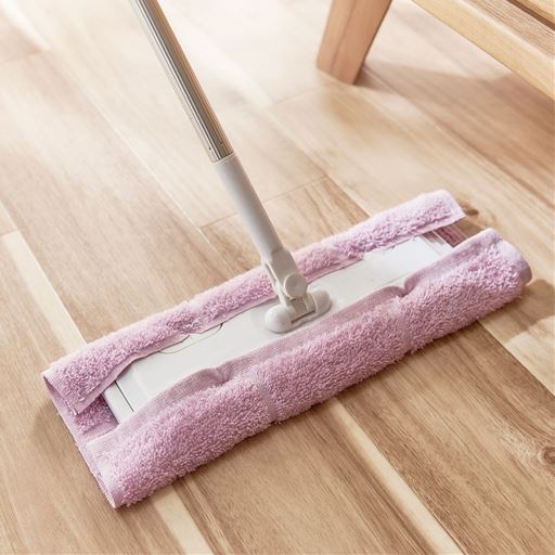 カットできるから、ムダなく使えてとことんエコ! 格子ラインに合わせて好みの大きさにカットすればほつれにくく、お掃除クロスやフローリングワイパーなどに再利用ができます。