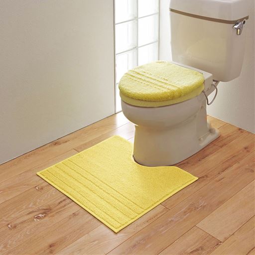 ペールイエロー M (横60×縦55cm) ※商品はトイレマットです。<br>一般的なトイレ用のベーシックサイズ。