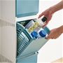 洗剤などのランドリー小物も隠してスッキリ収納。
