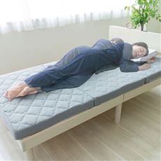 空気の上で眠るマットレス