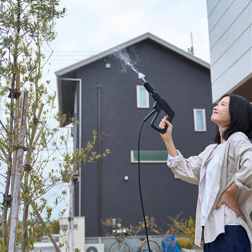 植木の水やり