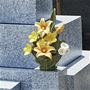 Lサイズ:花をいくつもあしらい、より一層目を惹きつけます