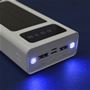 非常時、アウトドアに活躍するLEDライト付き!