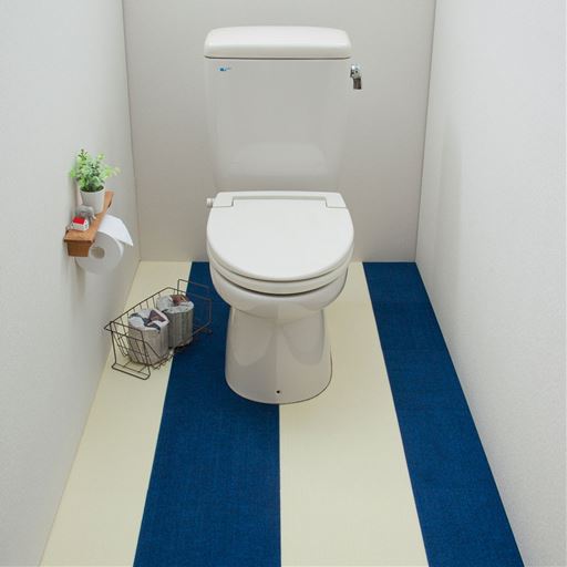 使用例:トイレでトイレマットとして※画像のアイボリーカラーは販売しておりません。
