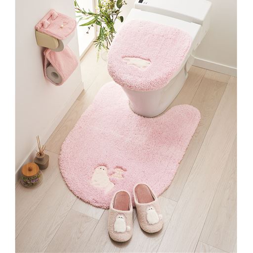 ピンク ※商品はフタカバーです。<br>ふんわりトイレタリーで愛くるしいネコ柄に癒される!