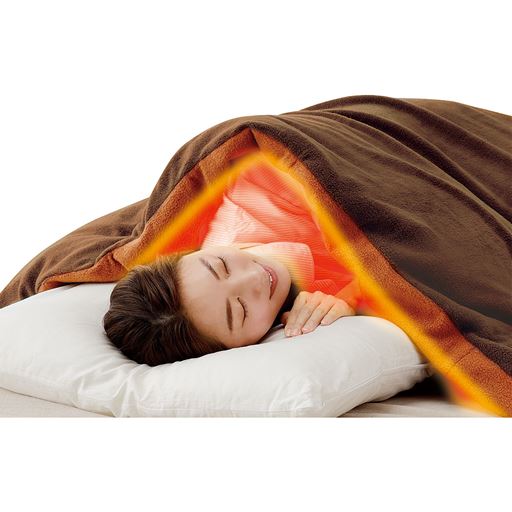 体温を逃さないから首元・肩まわりも冷えにくい