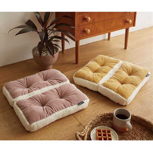 (左から)ピンク系、イエロー系<br>使い方自在!便利で可愛いあったかクッション♪