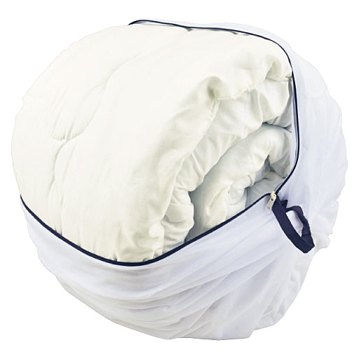 B(70cm)<br>大きく開くファスナーで出し入れしやすい。掛け布団(シングル・ダブル)なら1枚※シングル:洗濯機10kg以上、ダブル:洗濯機15kg以上、またはコインランドリーでご使用ください。