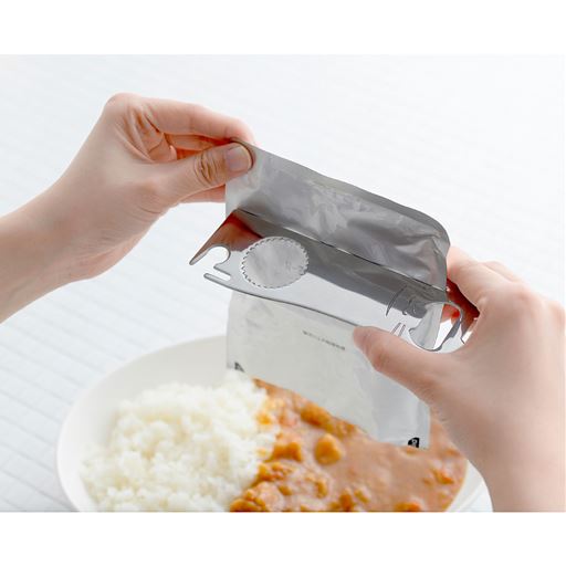 レトルトパウチの絞り出しに