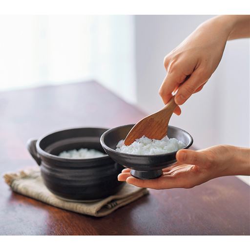 蓋はひっくり返してお茶碗としても使えます。