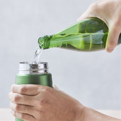 冷たいままの炭酸飲料が楽しめる真空断熱炭酸ボトル