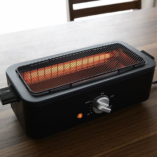 側面ヒーター構造なので、落ちた油がヒーターにかからず煙が出にくい!
