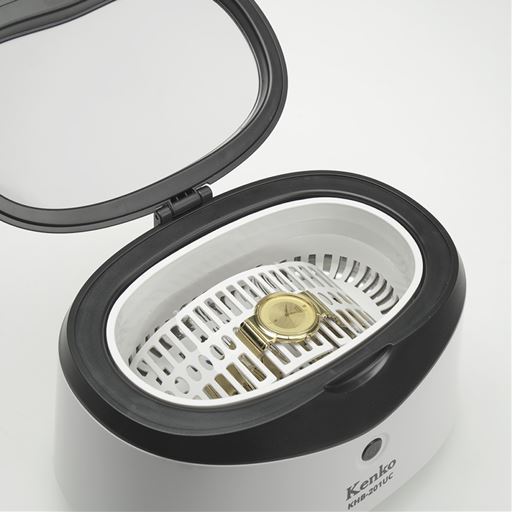 時計はバンドホルダーを使用