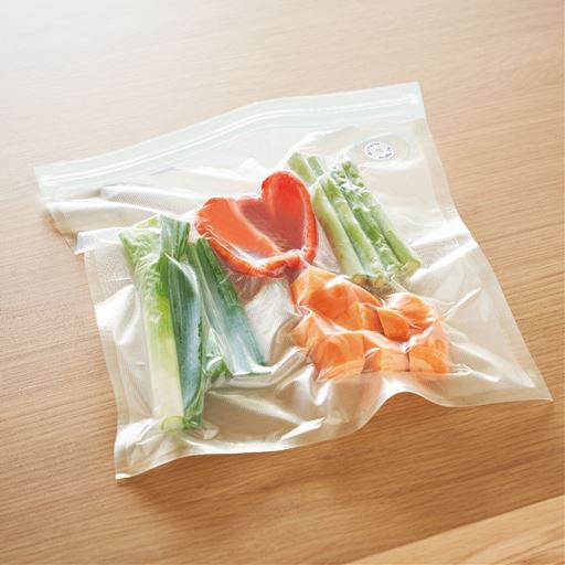 真空状態で酸化を防ぐから、野菜の鮮度も長持ちします。