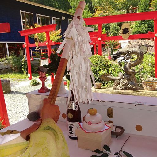 宝くじ当選にご利益があるといわれる宝来宝来神社(熊本県)で金運招来のご祈祷を賜わりました。