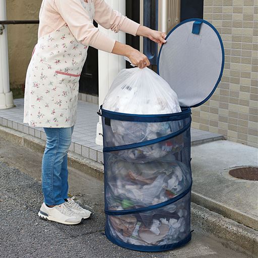 底付きで下からの侵入を防ぎます。