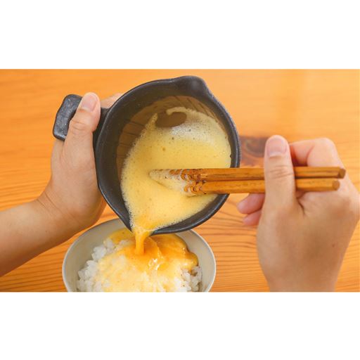 納豆以外にも生たまごに使用してふんわりたまごかけご飯もできます