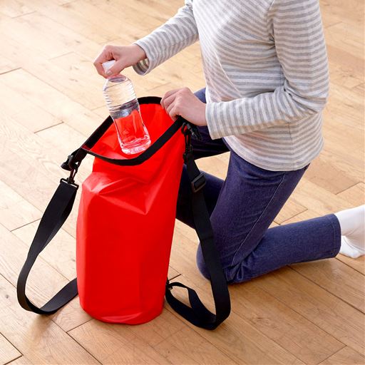 力の少ない方が、給水所から水や物資を運ぶのもラクに。