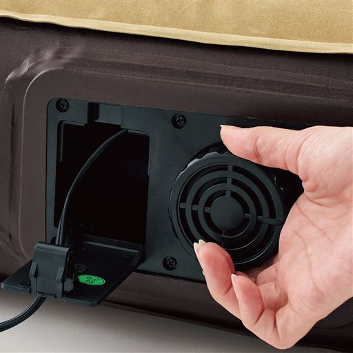 電動ポンプ付きで、素早く膨らみます。