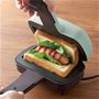 パンと具材をセットして挟むだけ!※こちらのカラーは販売しておりません