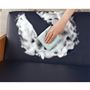 ソファーにも泡をつけて、拭くだけ簡単