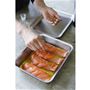 肉や魚の下味つけ、あさりの塩抜き、揚げ物の衣つけなど調理の下準備に欠かせない角バット