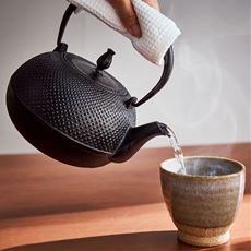 南部鉄器 鉄瓶 栞(IH対応)