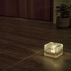 LEDソーラーガーデンライト4個組