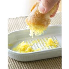 ひげが出にくい生姜おろし器