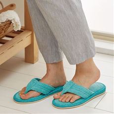 立体鼻緒のタオルスリッパ