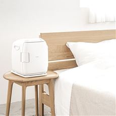2電源式コンパクト電子保冷保温ボックス HR-EB06W