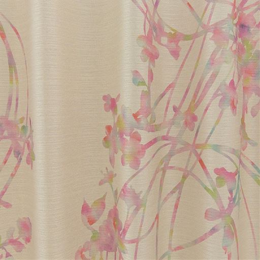 A (フラワー)<br>優しい色合いなので大柄でも派手すぎず、上品でスタイリッシュな雰囲気に。