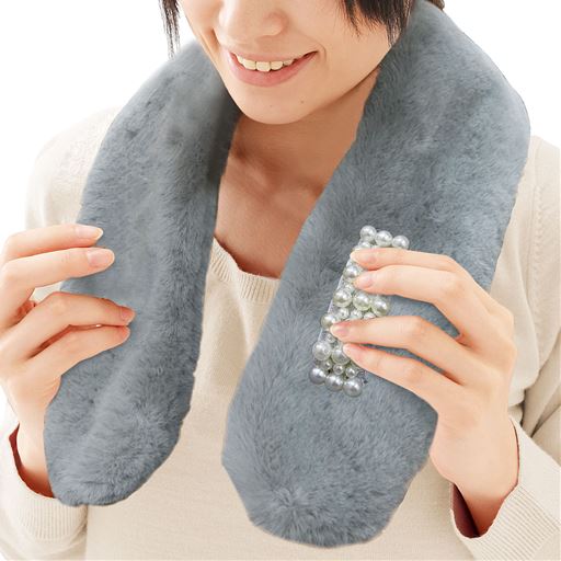 髪型を崩さない前開きタイプ