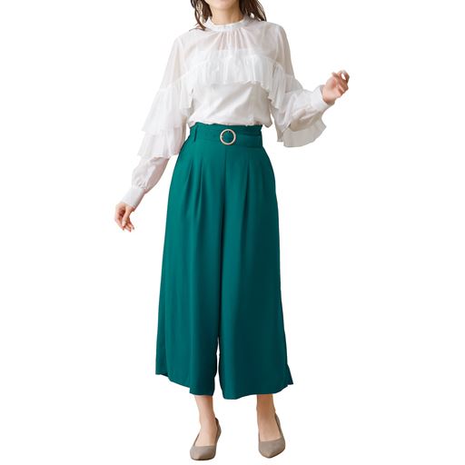 ワイドパンツやロングパンツの汚れ防止に。(着用例)
