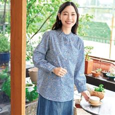 ラクロン花柄ブラウス
