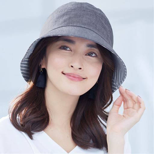 ネイビー<br>上品なダンガリー生地