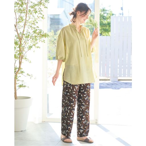 ブラウン系(花柄) 着用例<br>(チュニック:NH-1191)