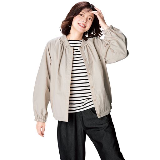 グレージュ