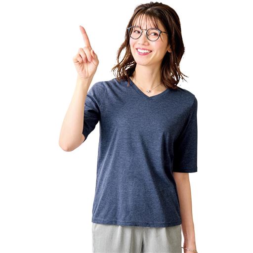 シンプルVネックTシャツ(5分袖)(洗濯機OK)