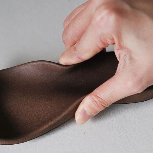 弾力性があり疲れにくい「グミインソール®」