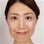 ［メイク中］ まるで女優ライト!?<br><br>※メーキャップ効果による。<br>※仕上がりには個人差があります。