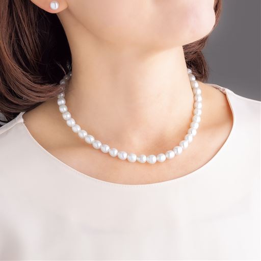 着用イメージ<br><br>※ピアス 品番NU-567