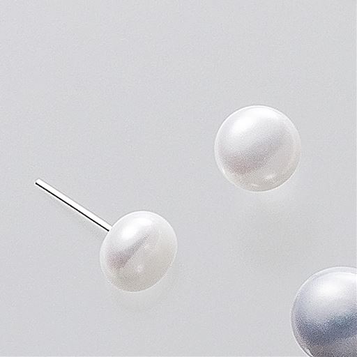 淡水で養殖されている池蝶貝から生まれたパールで作られたアクセサリーは貴女を特別な存在に
