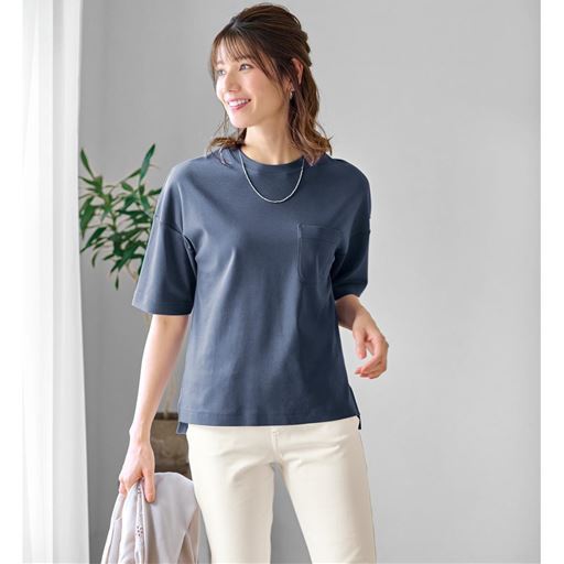 クルーネックTシャツ(綿100%・洗濯機OK)